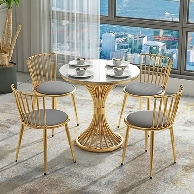 Bàn trà phong cách với nền kim loại Sự kết hợp hoàn hảo giữa phong cách và chức năng