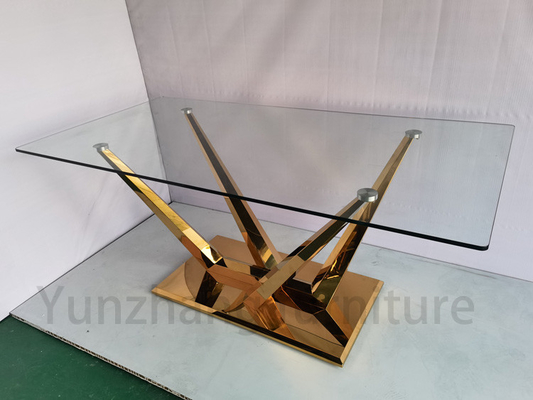 Bàn ăn hình chữ nhật với kính trong suốt và cơ sở đơn giản