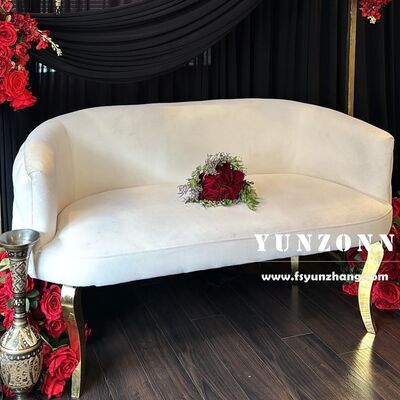 Giá tốt Royal Golden Throne Velvet Lounger Sofa Vật liệu kim loại cho các sự kiện đám cưới của cô dâu và chú rể hoặc sử dụng khách sạn trực tuyến
